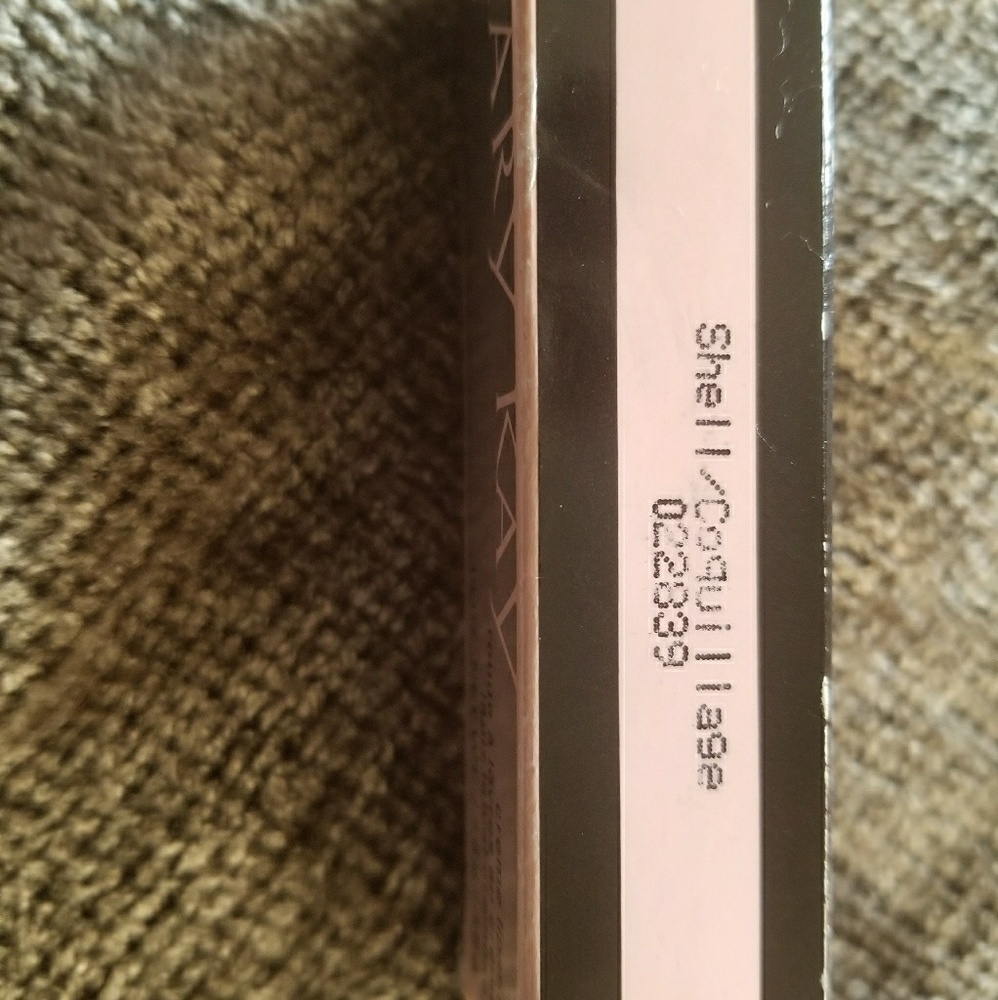 Mary Kay Creme Lipstick Shell Coquil